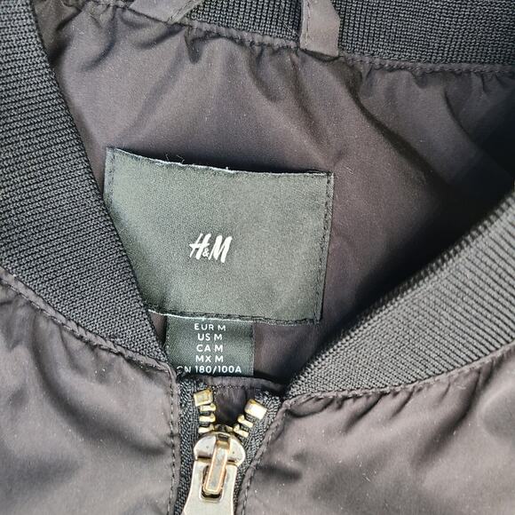H&M Men's Lightweight Black Bomber Jacket Zip Up Windbreaker Size M - Picture 2 of 8